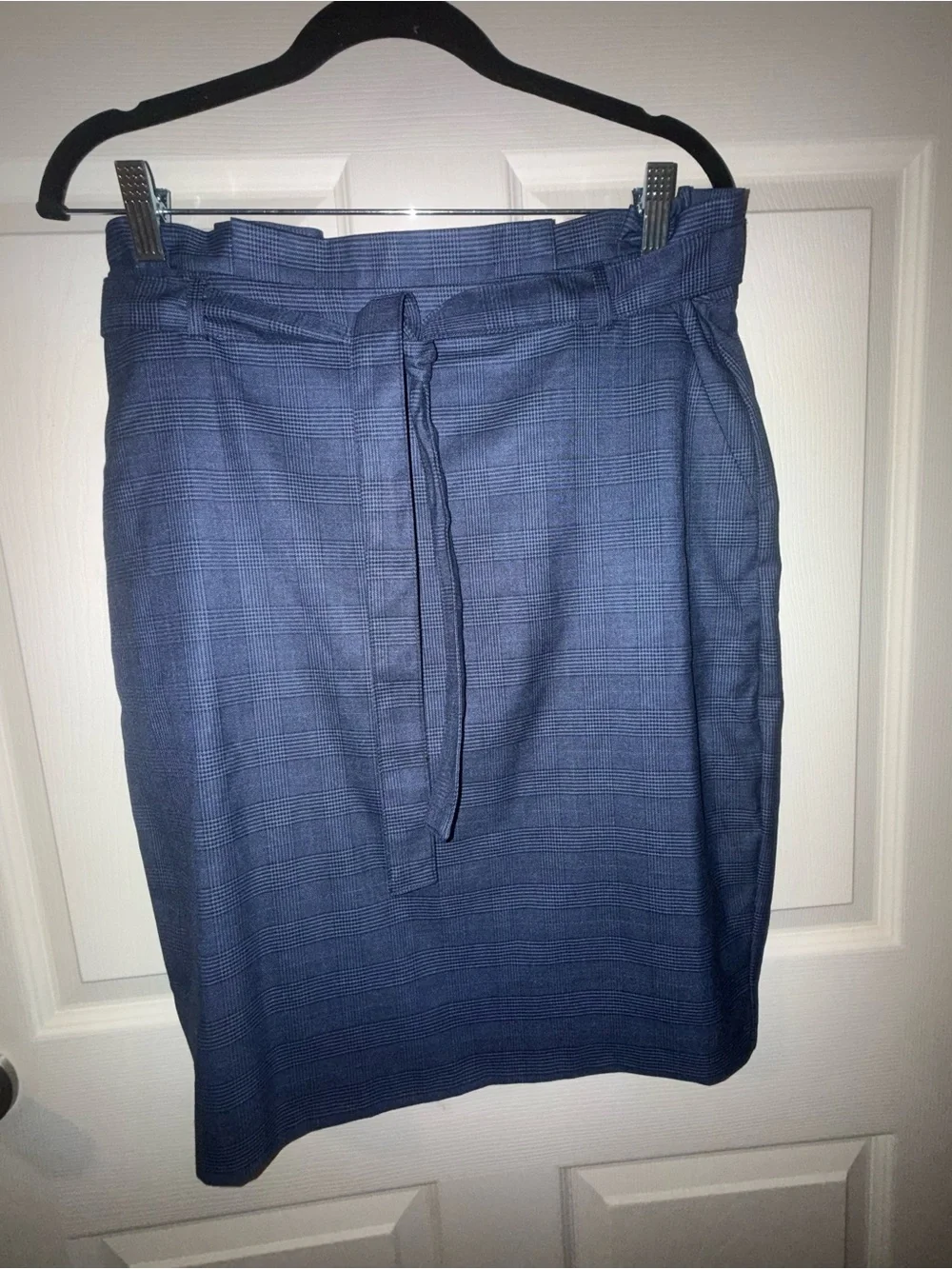 Banana Republic Blue Plaid Pencil Skirt with Waist Tie, Size 8P